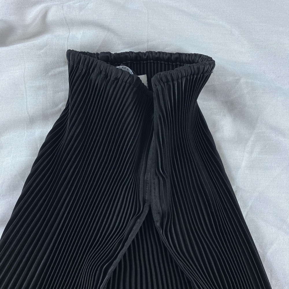 L’ideé Black Noir Marmont Top - Picture 5 of 9